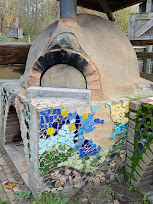 foto van een stenen oven